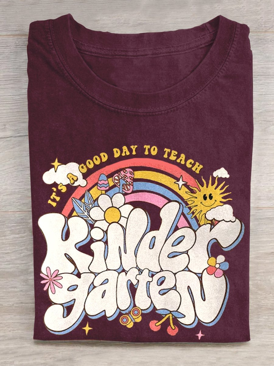 It¡¯s A Good Day To Teach Kindergarten T-shirt