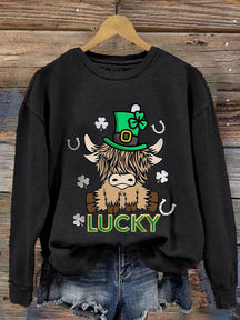 Eagerlys Women's St. Patricks Day Lucky Highland Cow Print Sweatshirt